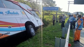 2 Balita Jadi Korban Tewas Kecelakaan Bus Rosalia Indah di Tol Batang