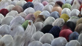 FOTO: Tarekat Syattariyah di Padang dan Dayah di Aceh Lebaran Hari Ini
