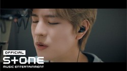 Lirik Lagu Destiny (OST The Midnight Studio) - Seungmin Stray Kids