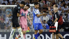 FOTO: Satu Gelar Melayang dari Genggaman Messi