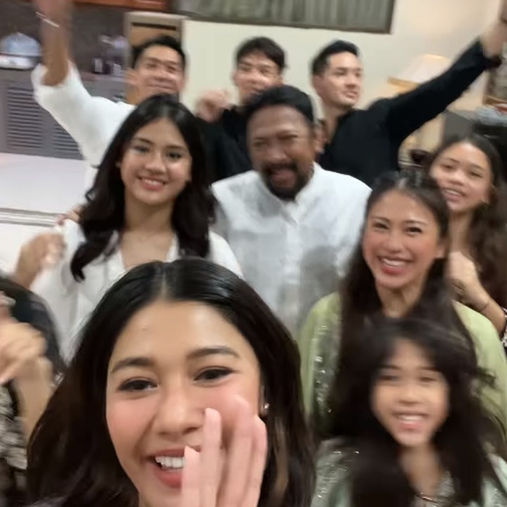 <p>"Pengampunan adalah nama lain dari kemerdekaan dan kedamaian" ....Maaf lahir batin," tulis Nana sebagai keterangan video dengan menggunakan Bahasa Inggris. (Foto: Instagram: @nanamirdad_)</p>