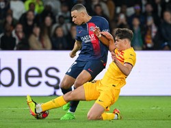 Pau Cubarsi Bikin Kylian Mbappe Tak Berkutik