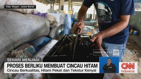 VIDEO: Sehari Menjadi Produsen Cincau Tenjolaya