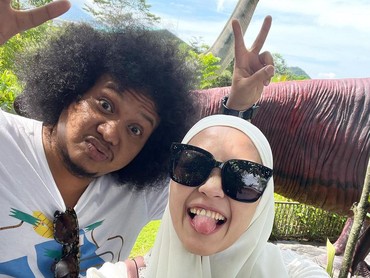 img-title Vespa Babe Cabita Terjual Rp212 Juta, Uangnya Diserahkan ke Masjid & Pesantren