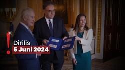 img-title Raja Charles III Terima Uang Kertas Baru Nominal Pertama Berfoto Dirinya