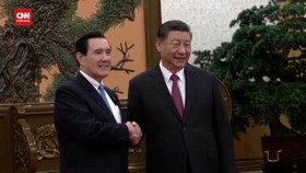 VIDEO: Momen Pertemuan Xi Jinping dengan Mantan Presiden Taiwan