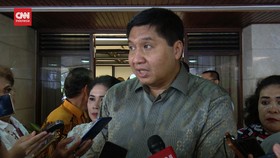 VIDEO: Maruarar Sirait Respon Wacana Pertemuan Mega-Prabowo
