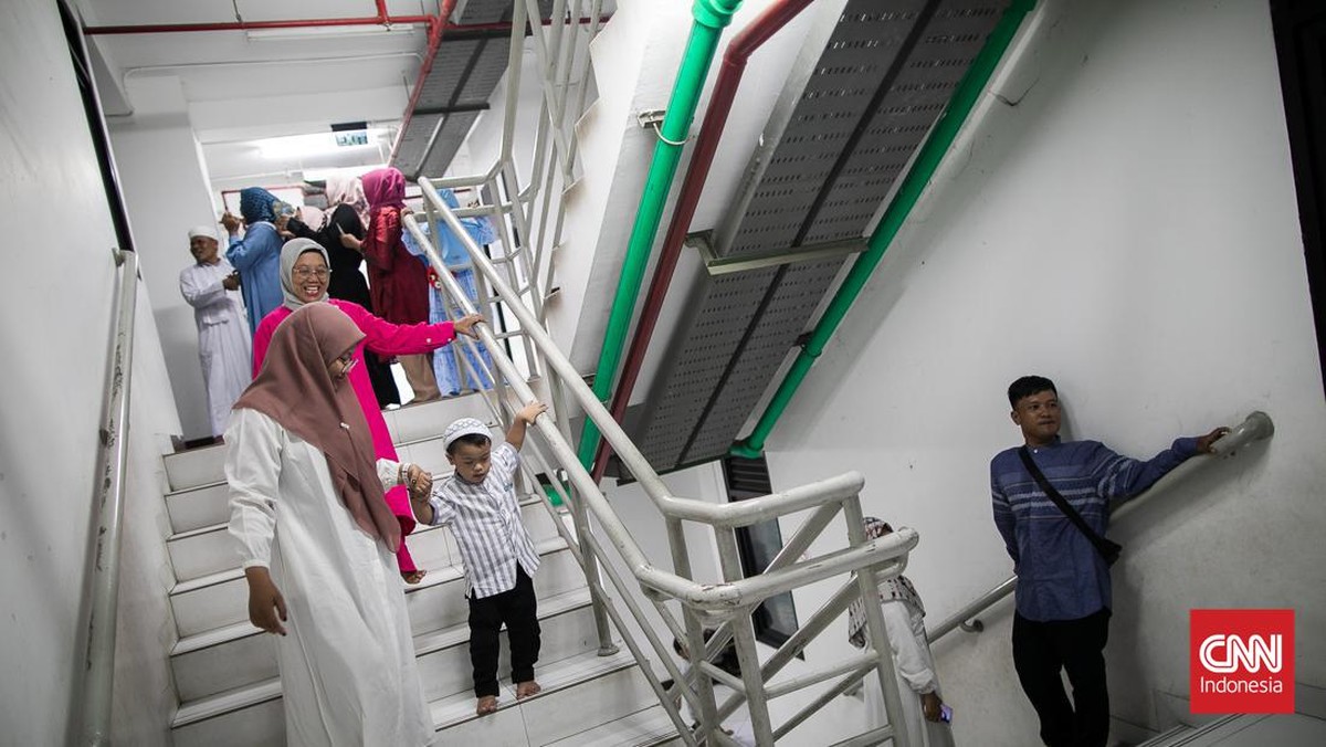 FOTO: Panen Rupiah dan Senyum di Kampung Susun Akuarium