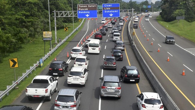 Penting bagi setiap pemilik kendaraan memahami konsekuensi dari keterlambatan pajak mobil.