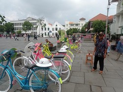 Suka-Duka Usaha Sewa Ontel di Kota Tua, Sepeda Dibawa Kabur Turis