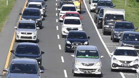 Berapa Biaya Tol Jakarta-Surabaya 2025? Segini Tarifnya