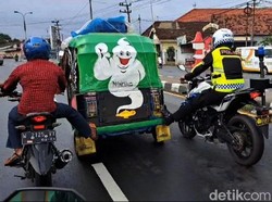 6 Hal soal Sekeluarga Mudik Naik Bajaj Jakarta-Banyuwangi Mogok di Mojokerto