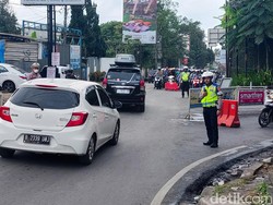 Strategi Polisi Urai Kepadatan Arus Balik Jalur Wisata Lembang