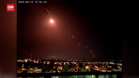 VIDEO: Penampakan Puluhan Rudal Beterbangan di Langit Israel-Lebanon