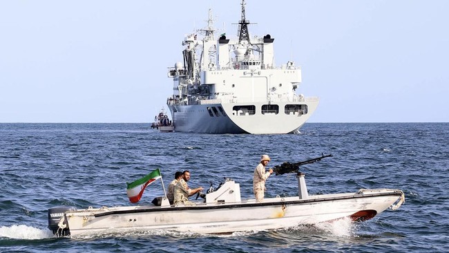 Latihan militer AL bersama Rusia dan China akan digelar di pelabuhan Chabahar, Teluk Oman, Iran pada Selasa (11/3).