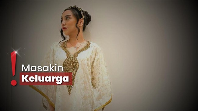 Salmafina Ikut Berlebaran bersama Keluarga, Didoakan Balik ke Islam