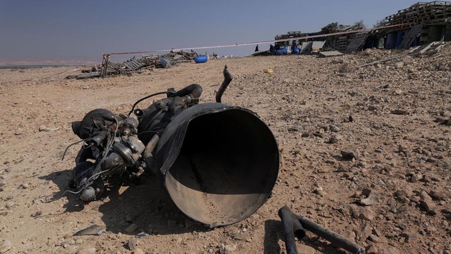 Yordania dinilai sudah menjadi sekutu penting bagi Israel usai menembak jatuh puluhan drone Iran yang melintasi wilayah udaranya.