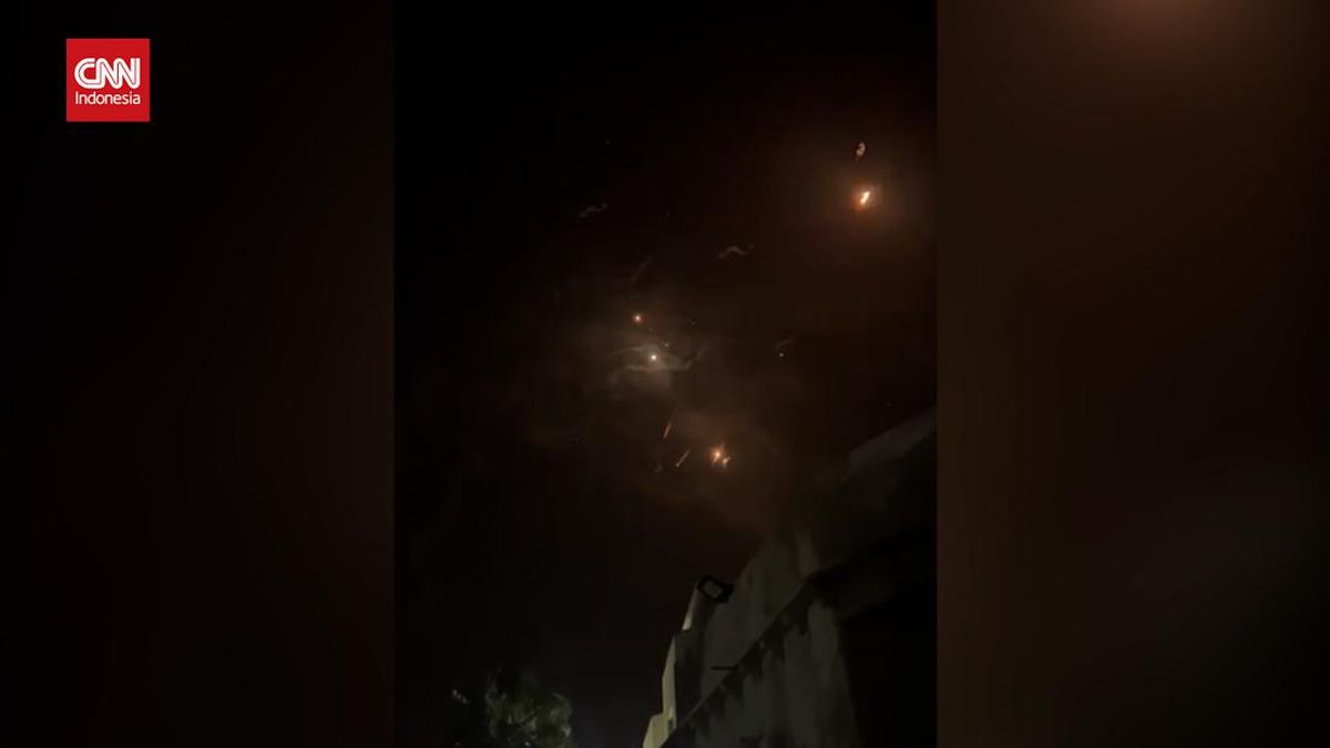 VIDEO: Serangan Drone Iran ke Israel Dihancurkan Yordania dan AS