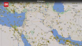 VIDEO: Iran Serang Israel, Pesawat Komersil Hindari Udara Timur Tengah