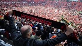 FOTO: Perayaan Meriah Leverkusen Juara Bundesliga