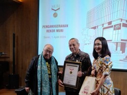 Prof Tjandra Yoga Aditama, Guru Besar UI yang Cetak Rekor Muri Karena Hal Ini