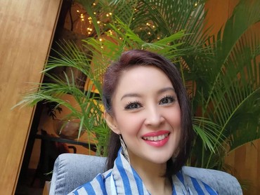 img-title Tak Ada Pantangan Makan untuk Putri Patricia Usai Sembuh dari Tumor Rahim
