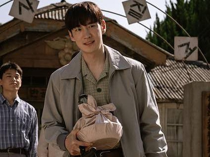 Still Cut Lee Je Hoon Drama Chief Detective 1958 / Foto : x.com/mbcdrama_pre