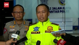 VIDEO: Gerbang Tol Cikampek Utama Padat, Ini Strategi Korlantas Polri