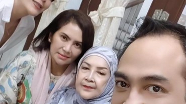 Sosok Anggia Novita Eks Istri Pertama Ferry Irawan yang Rayakan Lebaran Bersama