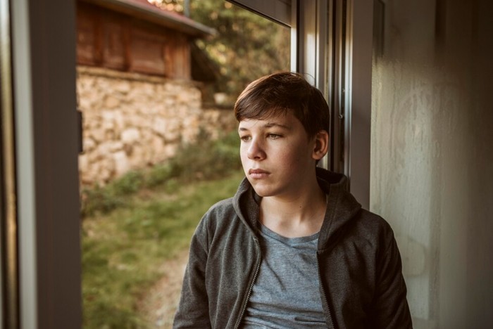 Ilustrasi anak sedih