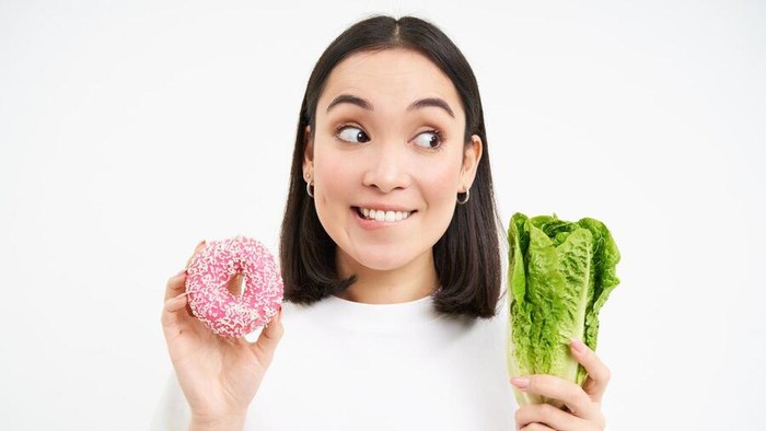 Suka Makanan Manis, Tetapi Lagi Diet? Ini Dia 3 Resep Olahan Kue Rendah Kalori!