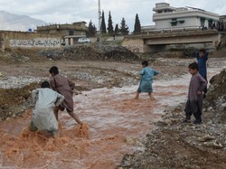 41 Orang Tewas di Pakistan Akibat Hujan Lebat-Tersambar Petir