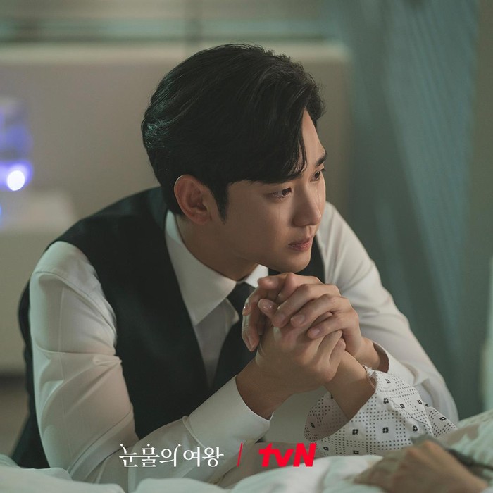 Kim Soo Hyun di Queen of Tears