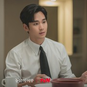 5 Fakta Menarik Kim Soo Hyun, Jadi Aktor Korea Termahal hingga 'Raja' Iklan!