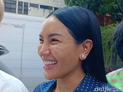 Ingat Lagi Air Mata dan Kepedulian Nikita Mirzani ke Anak: Bayar Utang Rp 400 Juta