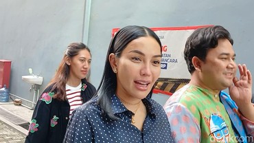 Nangis hingga Tak Bisa Berucap, Nikita Mirzani Justru Disebut Drama