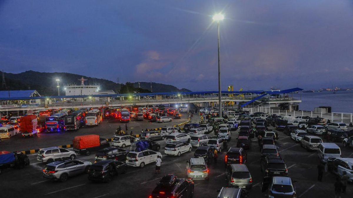 Arus Mudik Pelabuhan Merak Terapkan Delayed System di Rest Area Tol