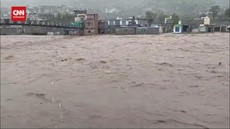 VIDEO: Cuaca Buruk Melanda Pakistan, Puluhan Orang Meninggal Dunia