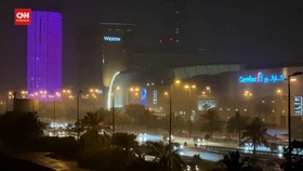 VIDEO: Banjir Akibat Hujan Lebat Melanda Bahrain