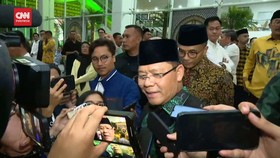 VIDEO: Hadir di Acara Golkar, PLT Ketum PPP Jelaskan Ini