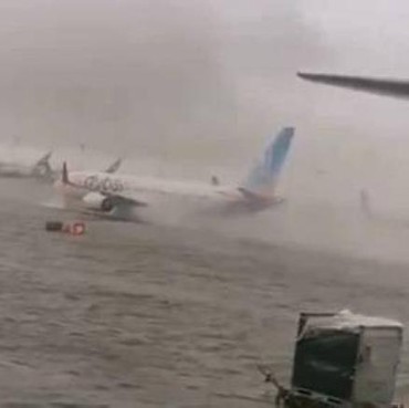 Video Detik-detik Lafadz Azan Diganti Saat Badai Menghantam Dubai