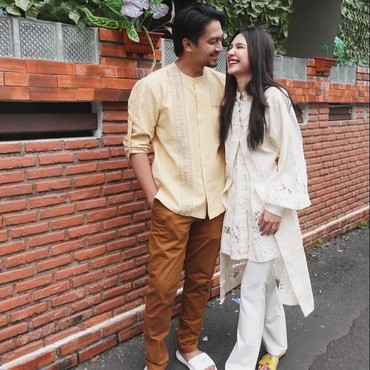 Terpopuler: Potret Mikha Tambayong Rayakan Lebaran Vs Anak Nikita Mirzani Ngemper