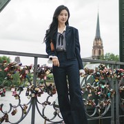 Get The Look: Inspirasi Gaya Smart Casual Berkarisma dari Kim Ji Won di Queen of Tears
