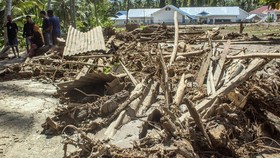 Banjir Bandang Terjang Sigi Sulteng, 2 Rumah Hanyut Terseret Arus 