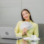Simak Tips Mengatur Keuangan Akhir Bulan Hampir Boncos Setelah Banyak Liburan