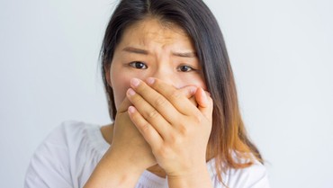 img-title Pentingnya Mengempas Bau Badan Bagi Seorang Model