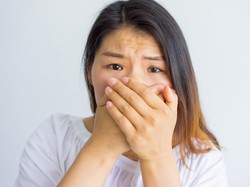 Pentingnya Mengempas Bau Badan Bagi Seorang Model