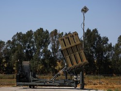 Terus Dihujani Rudal, Iron Dome Israel Diprediksi Makin Rapuh