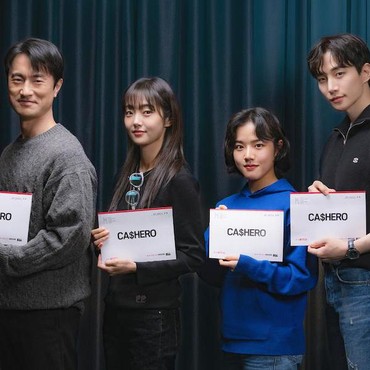 Lee Junho Cs Dikonfirmasi Bintangi Drama Superhero 'Cashero'