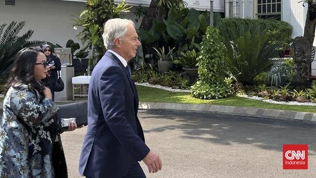 Mantan Perdana Menteri Inggris Tony Blair Kunjungi Jokowi di Istana, Lanjutkan Diskusi setelah Menlu China